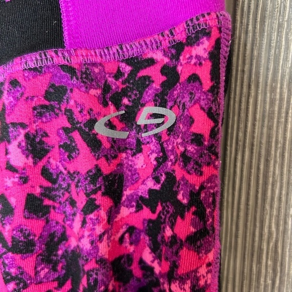 D13.9. C9 Champion Girls Athletic Leggings - Picture 3 of 4